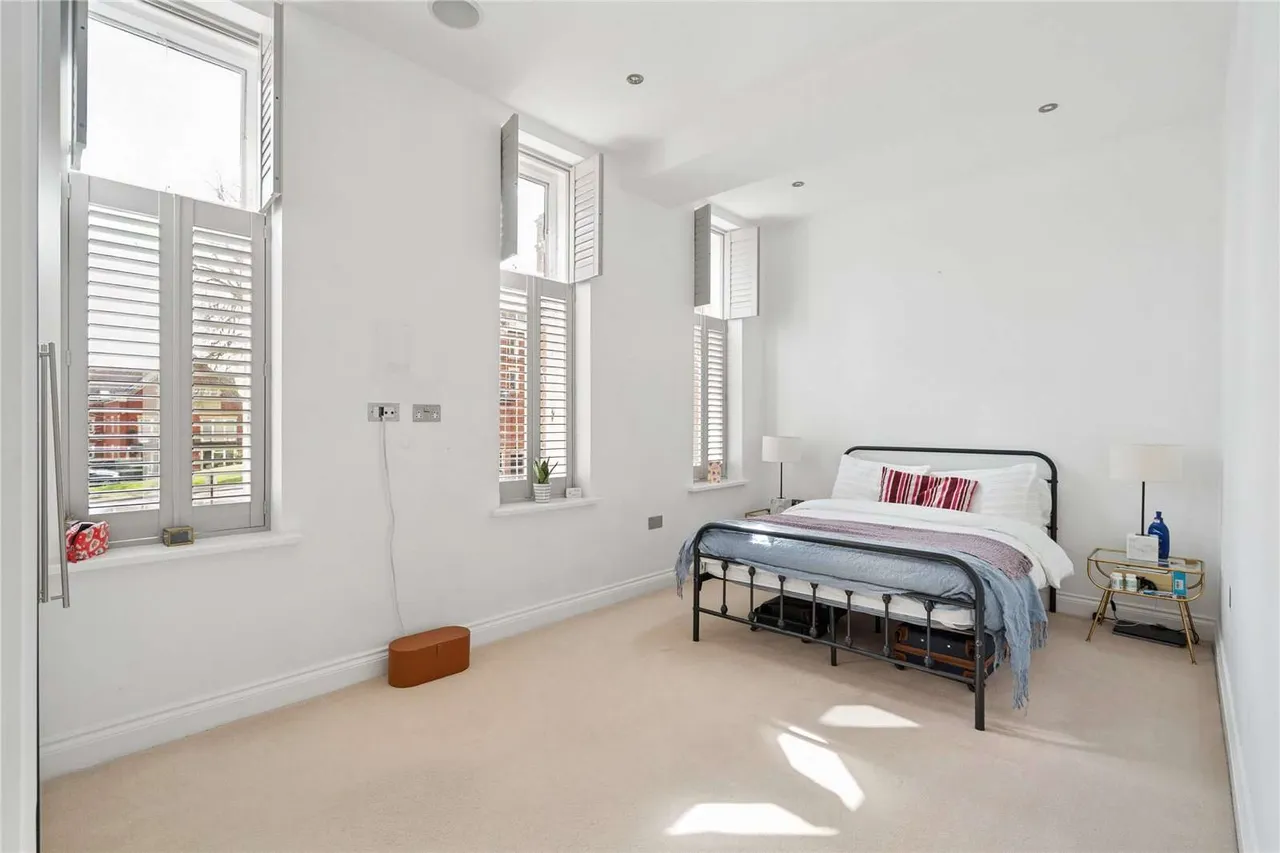 King Edward Place, Bushey, Hertfordshire, WD23 2RH, photo 5