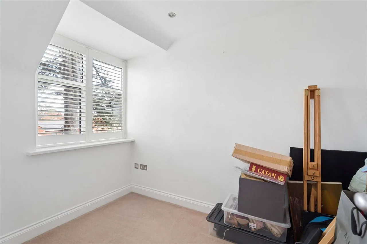 King Edward Place, Bushey, Hertfordshire, WD23 2RH, photo 8