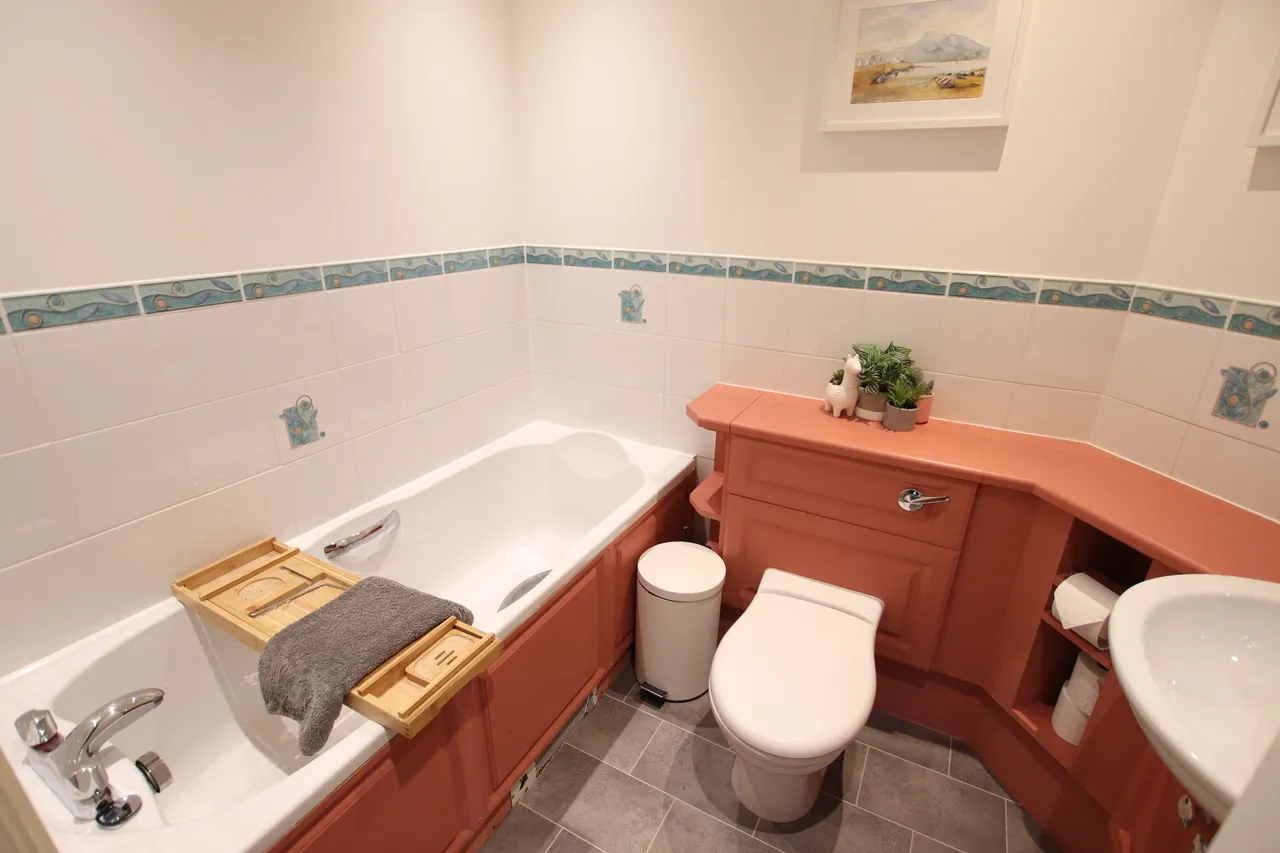 Priorwood Court, Anniesland, photo 9