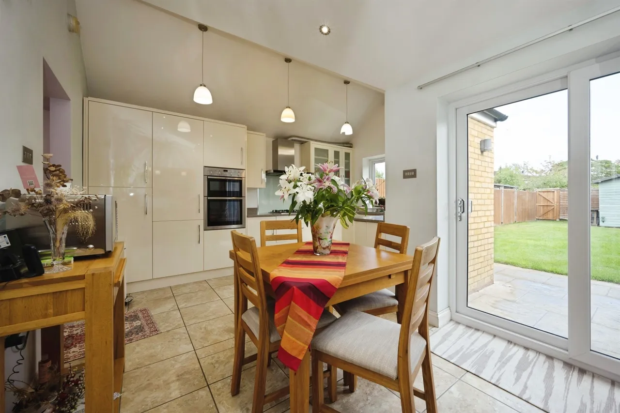 Dolphin Place, Aylesbury, HP21, photo 9