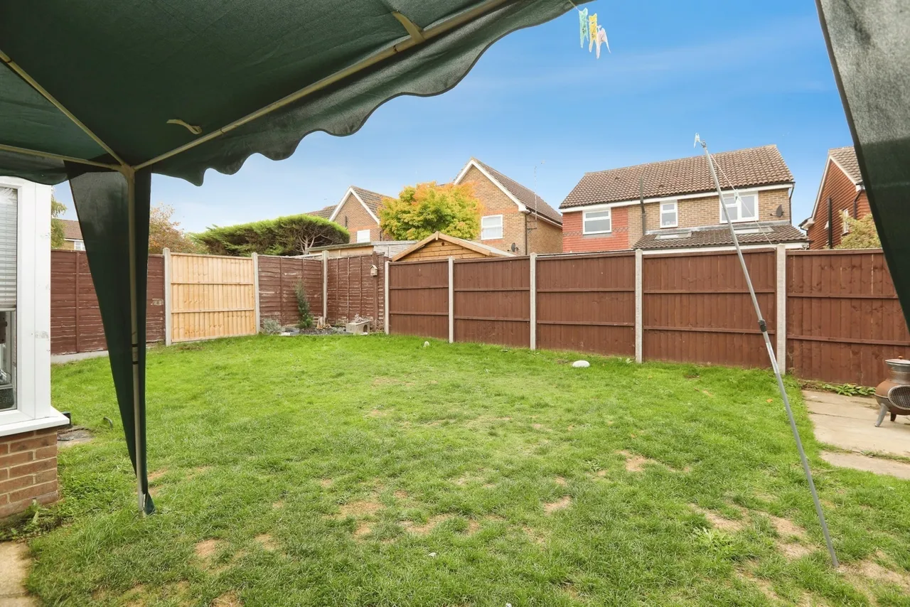 Langstone Close, Maidenbower, RH10, photo 4