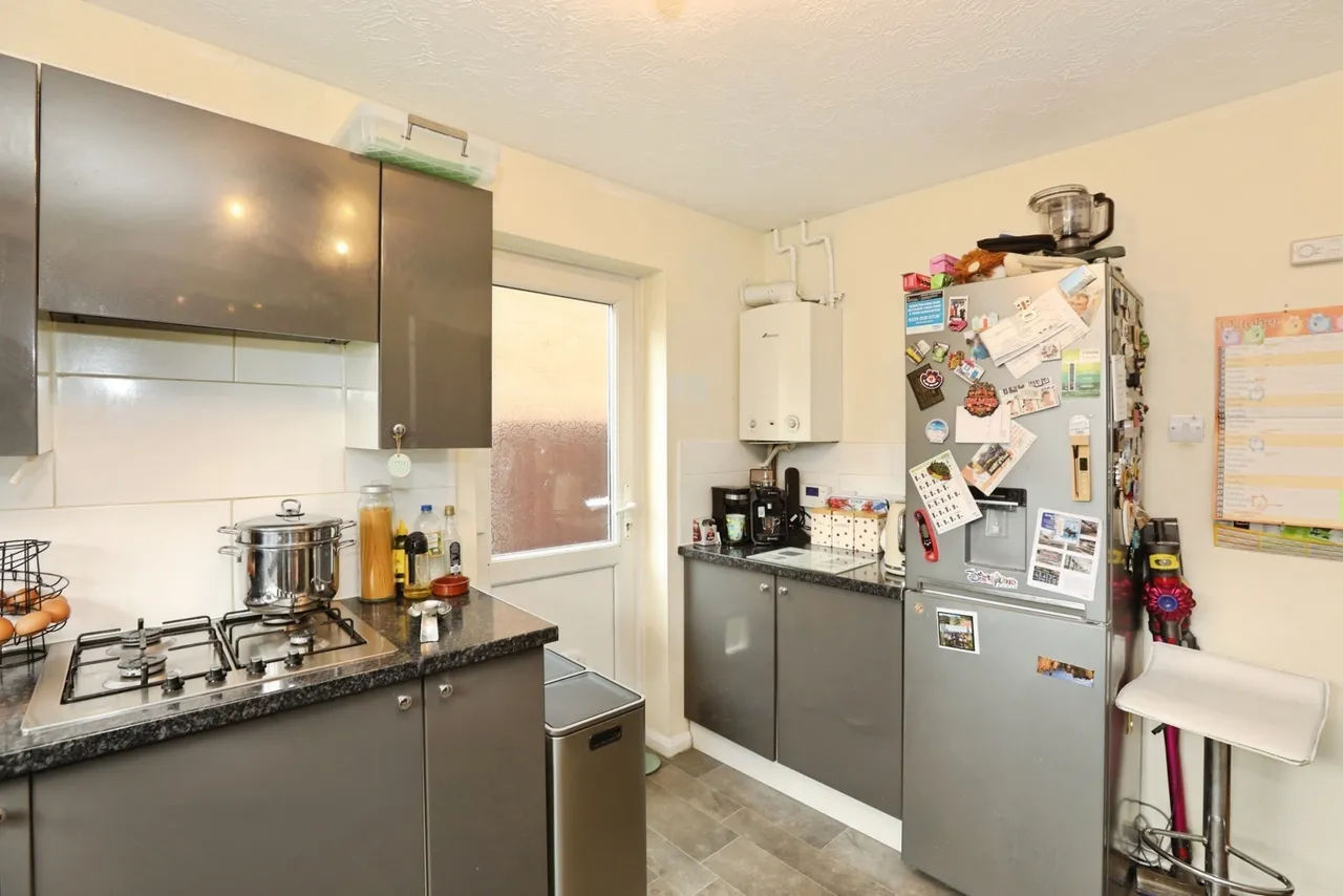 Langstone Close, Maidenbower, RH10, photo 6