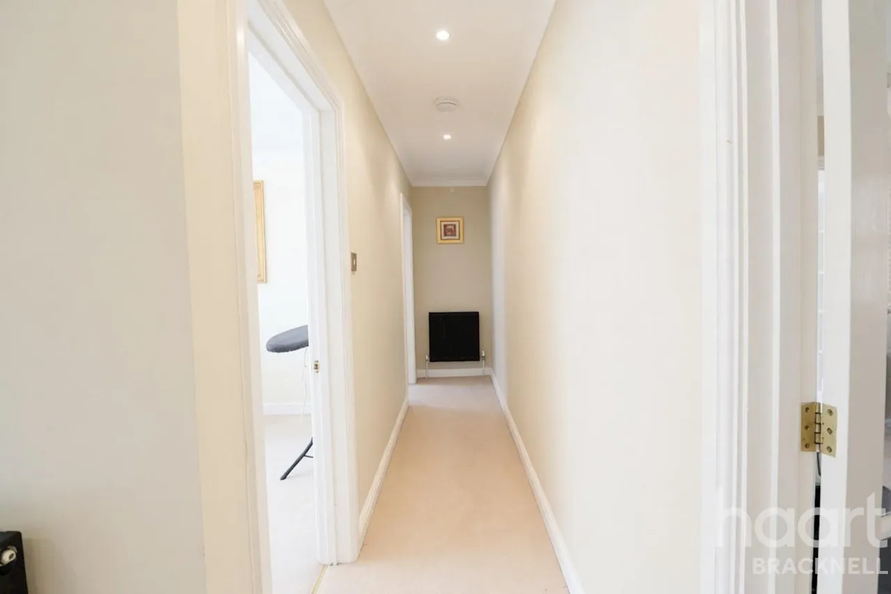 Reading Road, Reading, RG5, photo 31