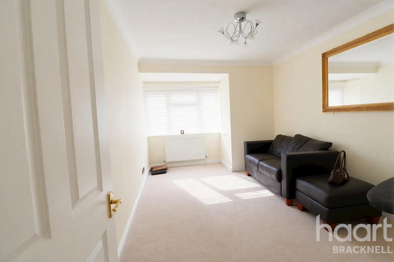 Reading Road, Reading, RG5, photo 17