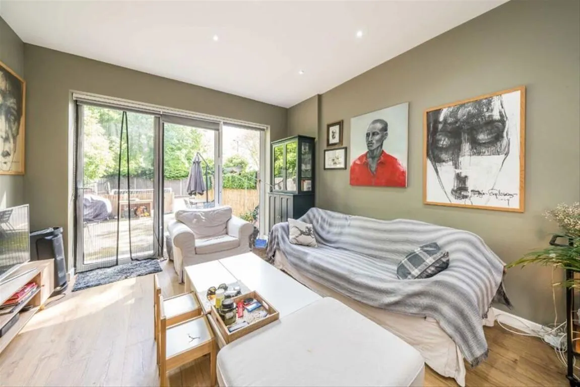 London Road, TW1, photo 5