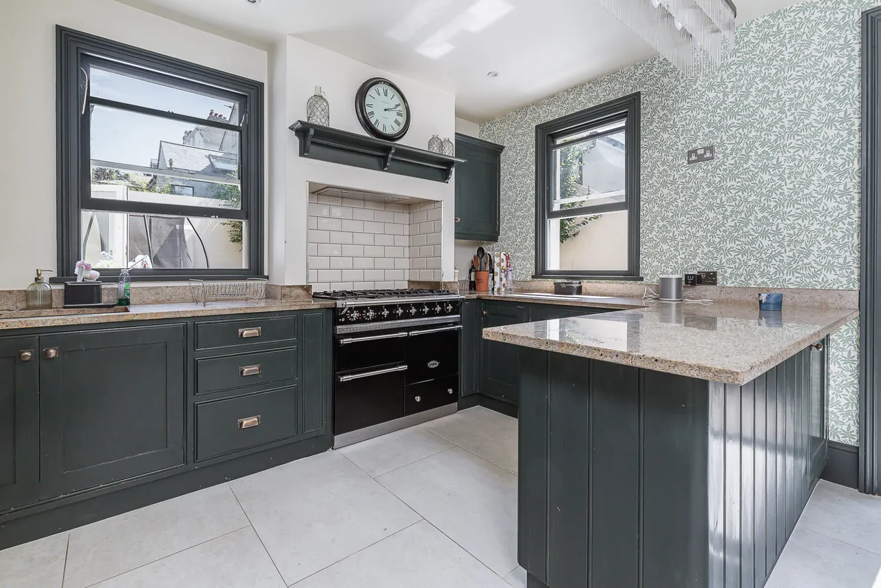 Prospect Road, Tunbridge Wells, Kent, TN2 4SH, photo 4