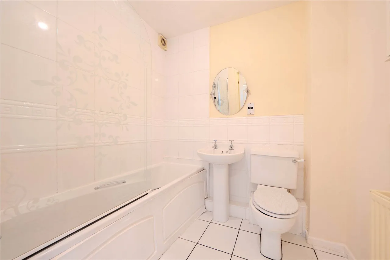 Windsor Court, Bramley, LS13, photo 11