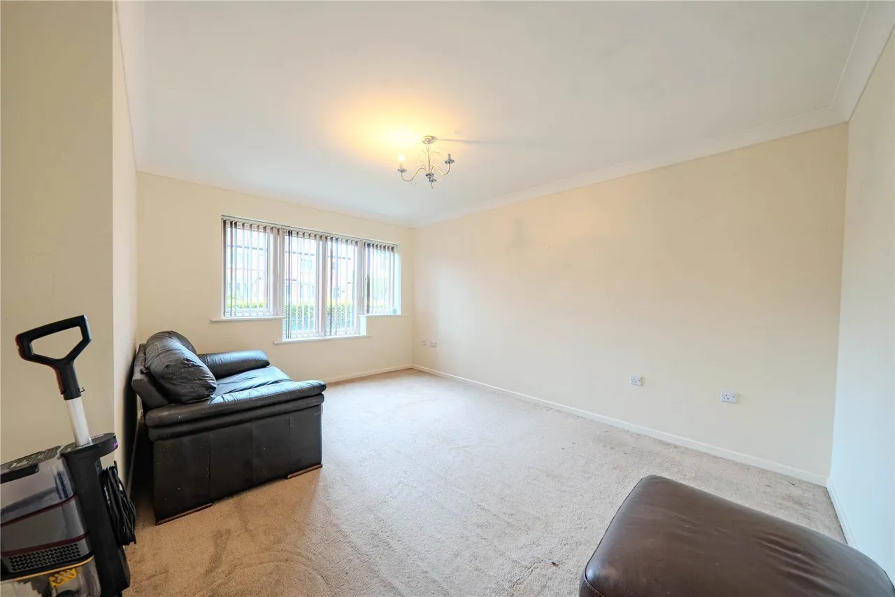 Windsor Court, Bramley, LS13, photo 8