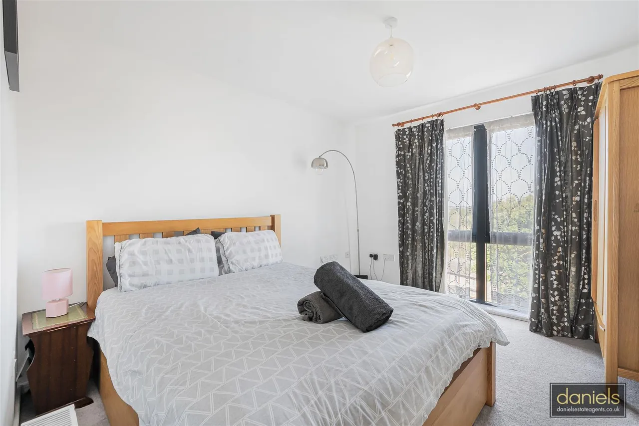 Williams Way, Wembley, HA0, photo 4