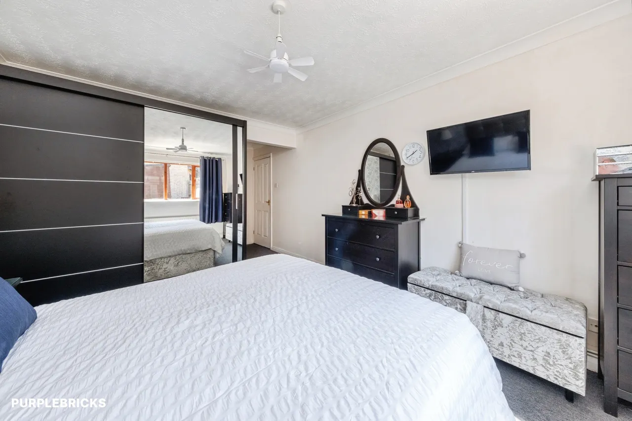 Selby Grove, Shenley Church End, MK5, photo 11
