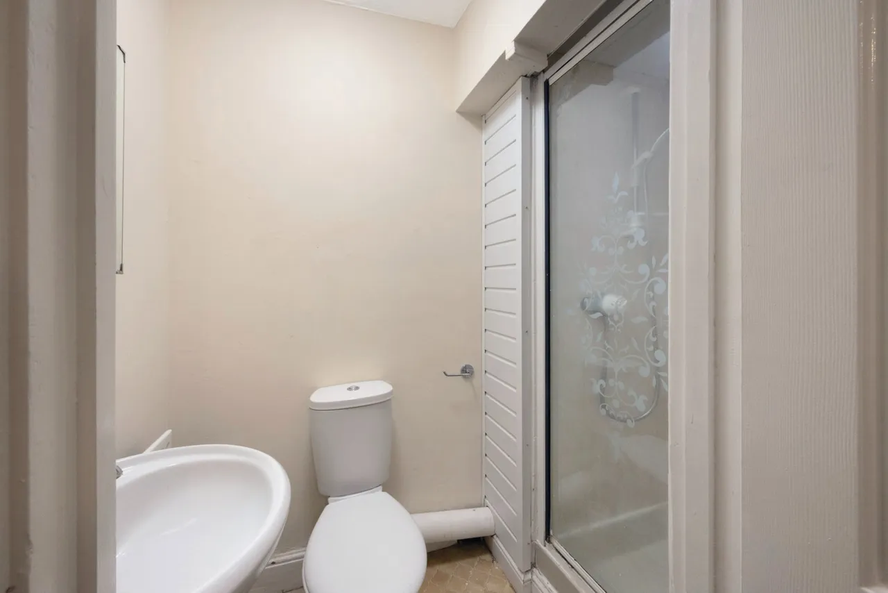 Charles Street, Cheltenham, GL51, photo 11