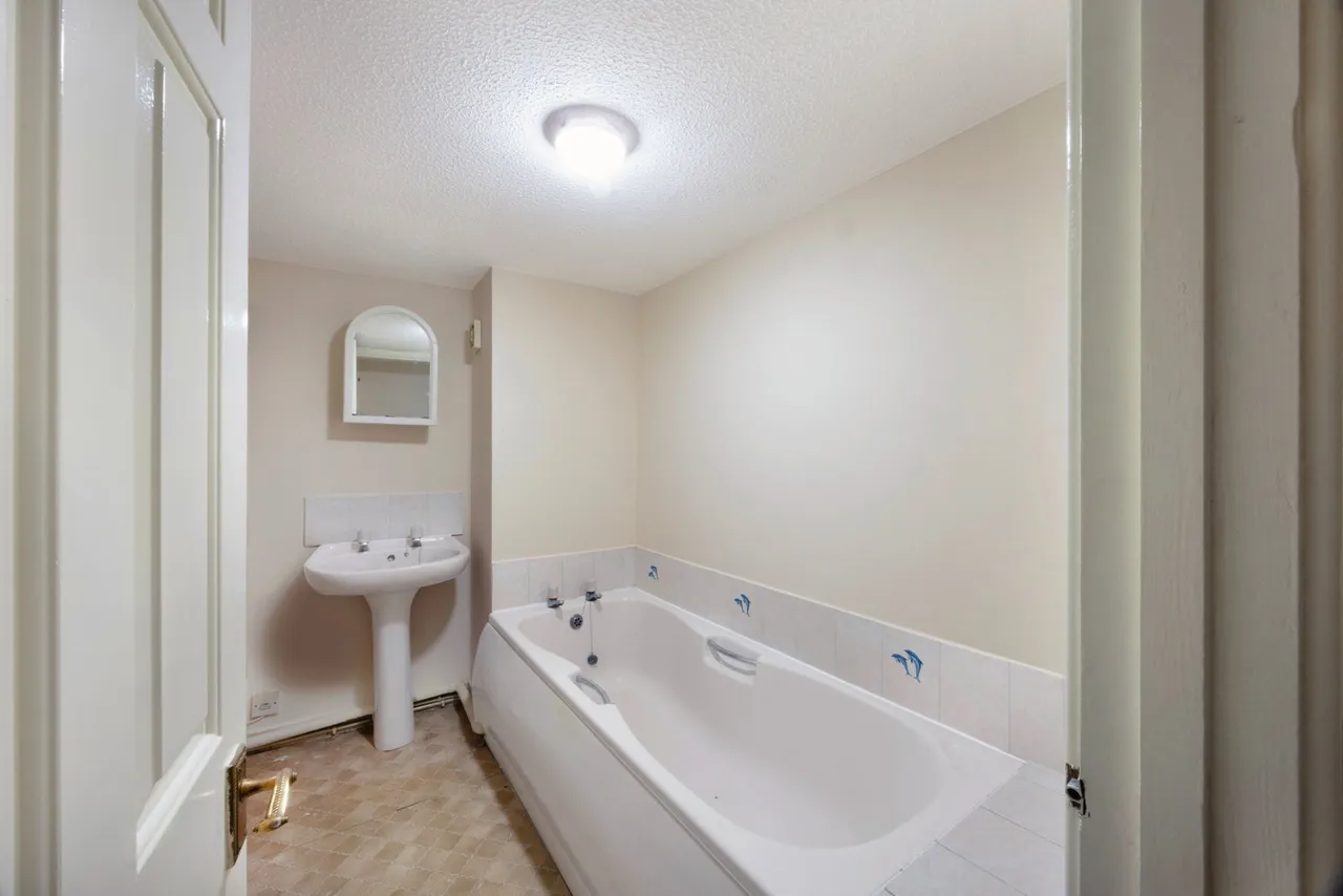 Charles Street, Cheltenham, GL51, photo 10