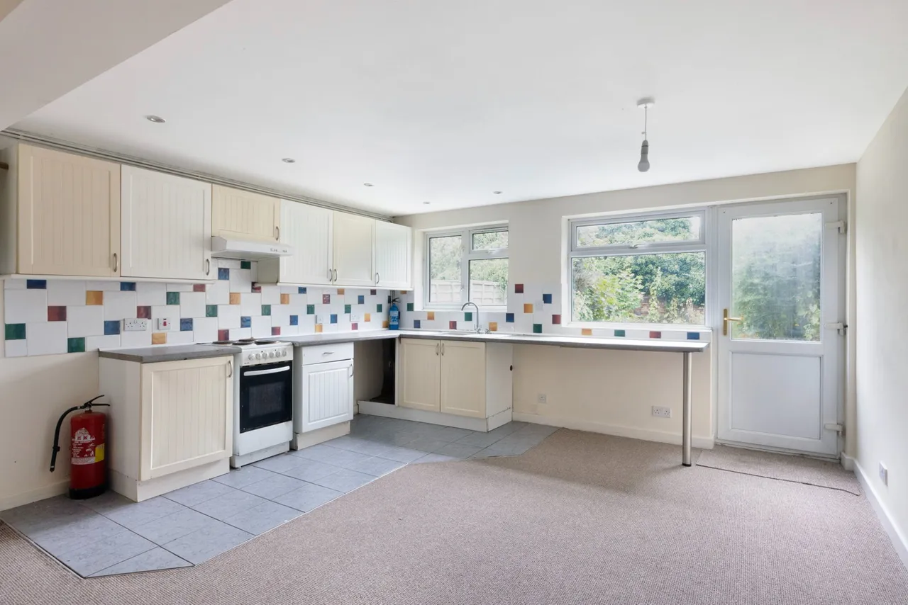 Charles Street, Cheltenham, GL51, photo 3