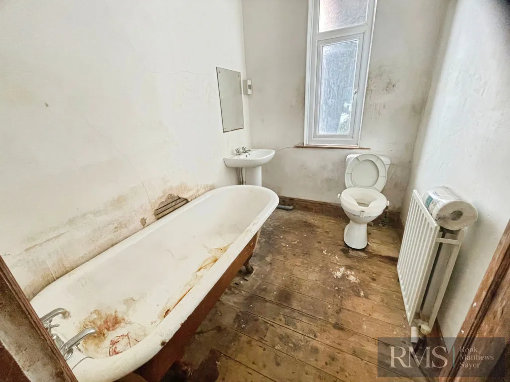 Newcastle Upon Tyne NE6 5JB, NE6, photo 6