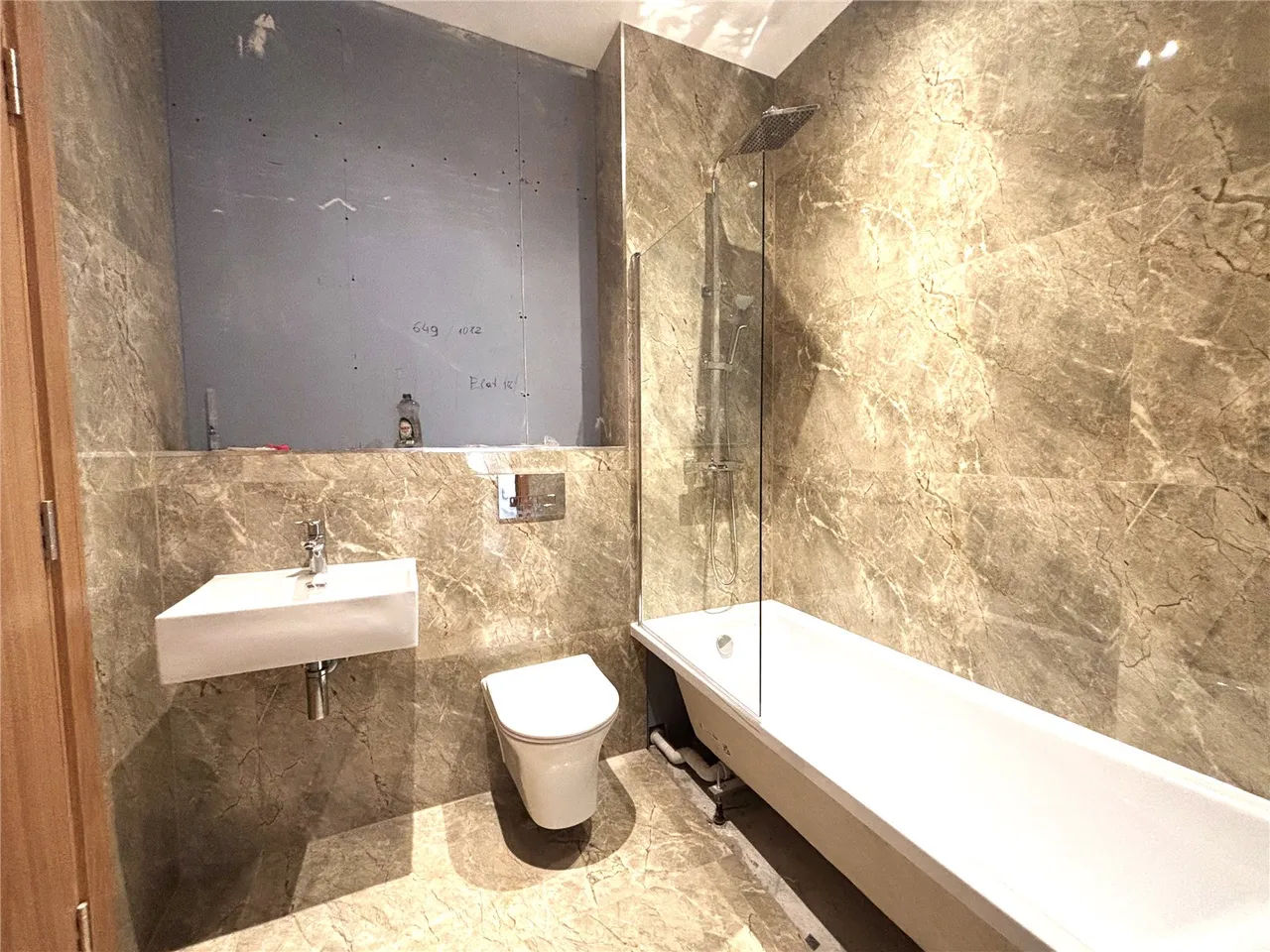 Waterfront, Fleet, GU51, photo 27