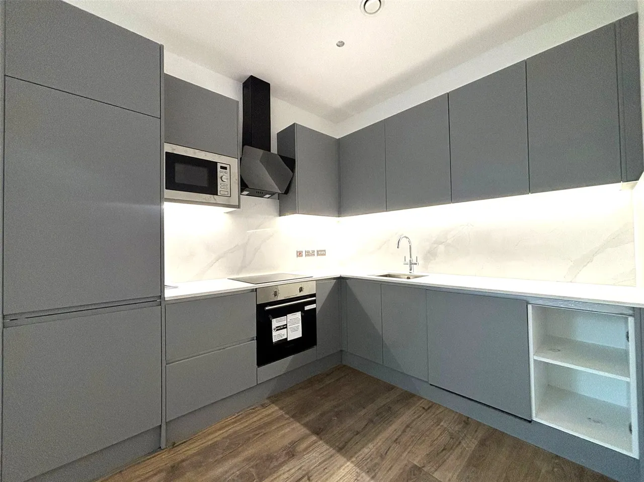 Waterfront, Fleet, GU51, photo 12