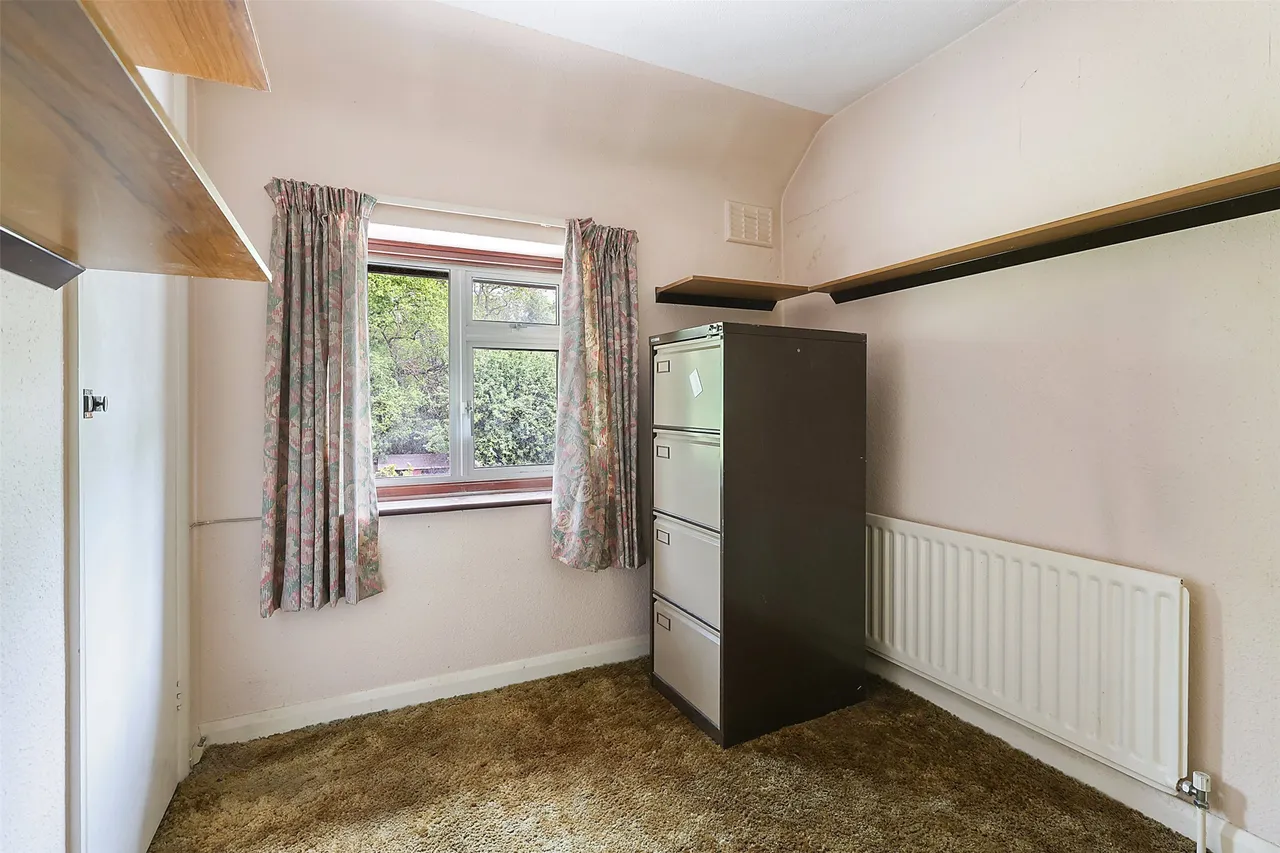 Chestnut Copse, Hurst Green, RH8, photo 9