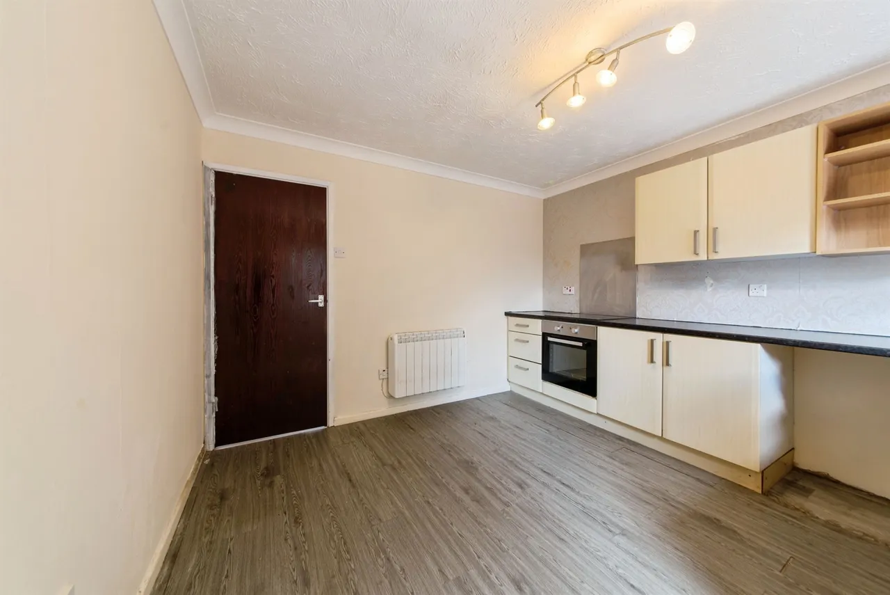 Marshland Drive, Holbeach, Spalding, photo 4