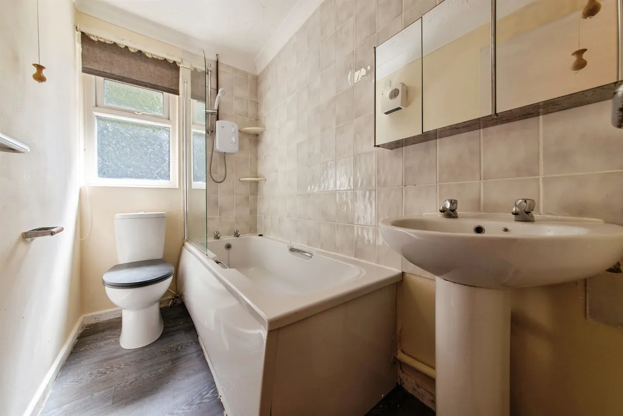 Marshland Drive, Holbeach, Spalding, photo 11