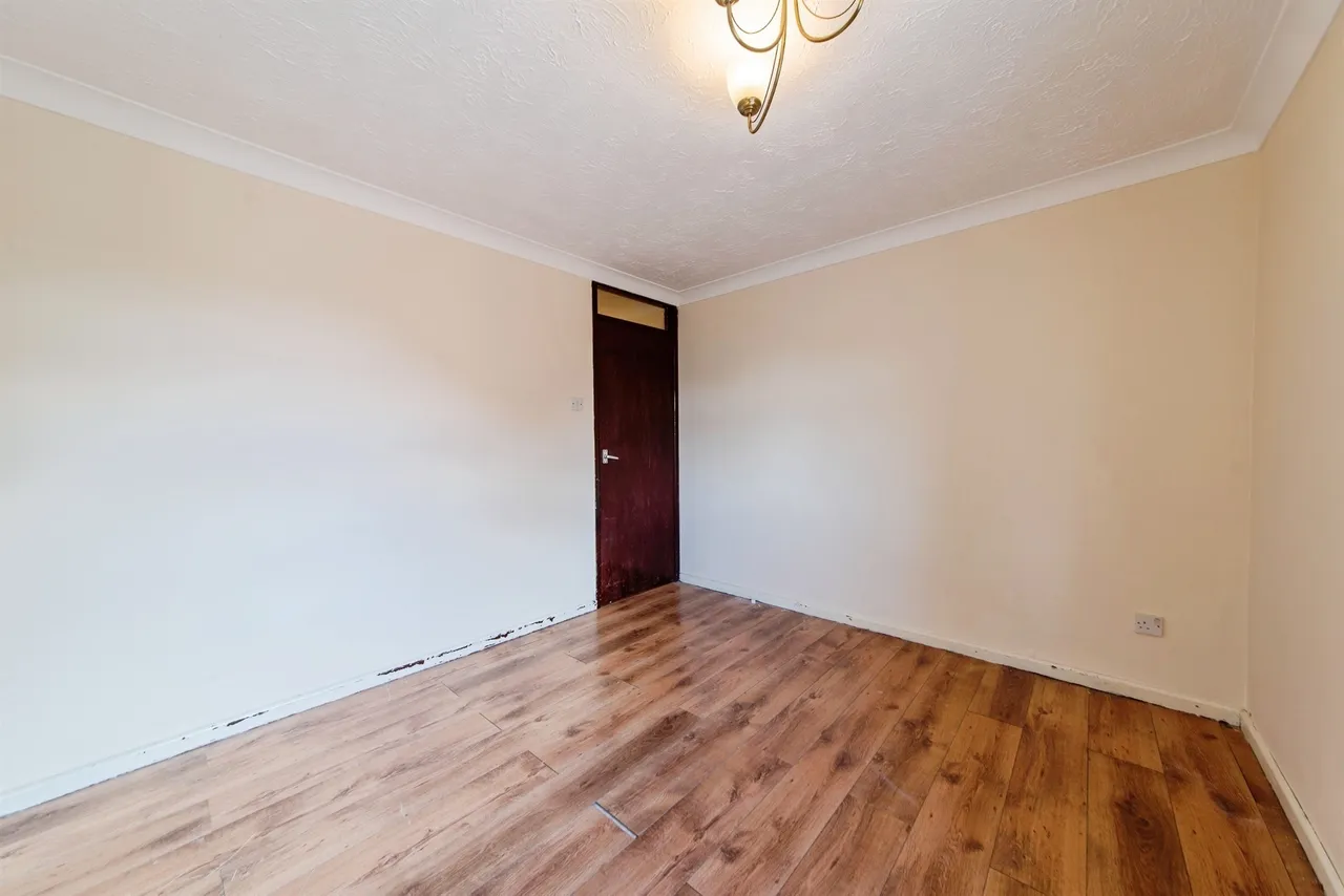 Marshland Drive, Holbeach, Spalding, photo 10