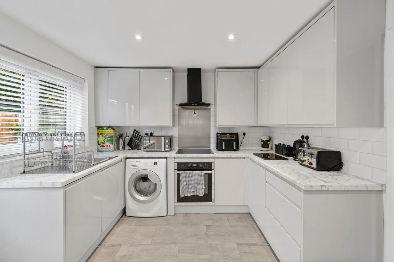Dalton Grove, Ashton-In-Makerfield, Wigan, Wigan, WN4 9TW, photo 3