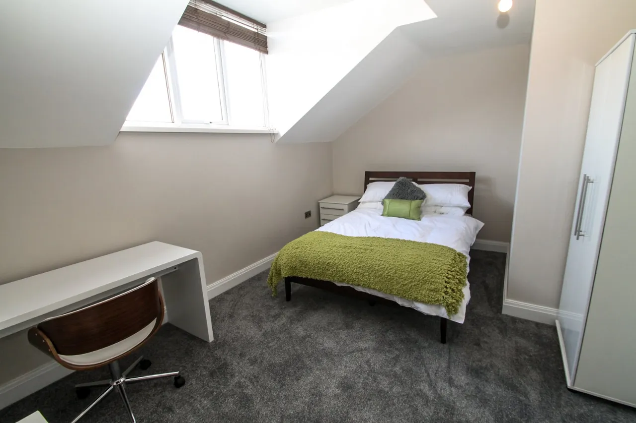 Carberry Road, Hyde Park, LS6, photo 9