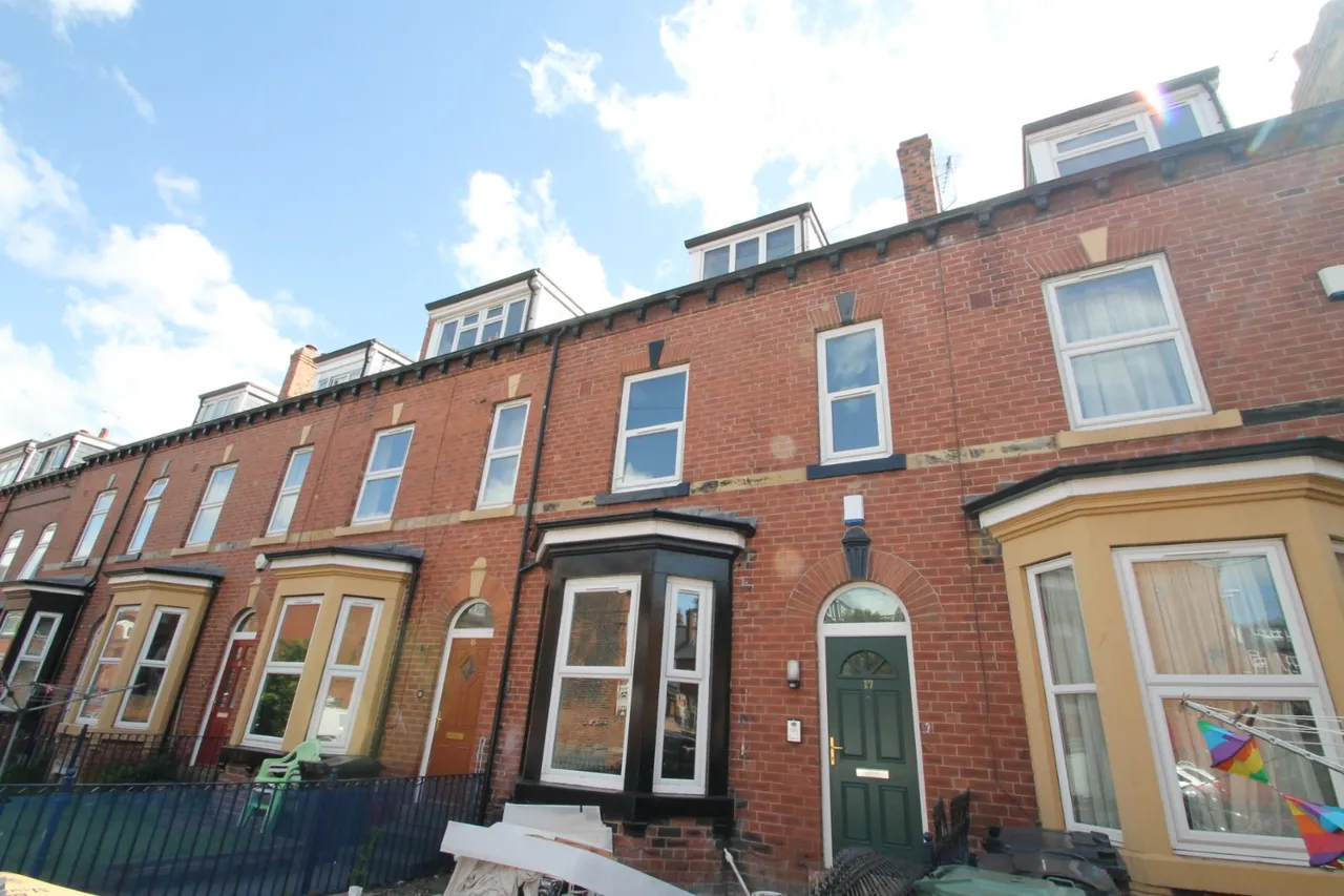 Carberry Road, Hyde Park, LS6, photo 13