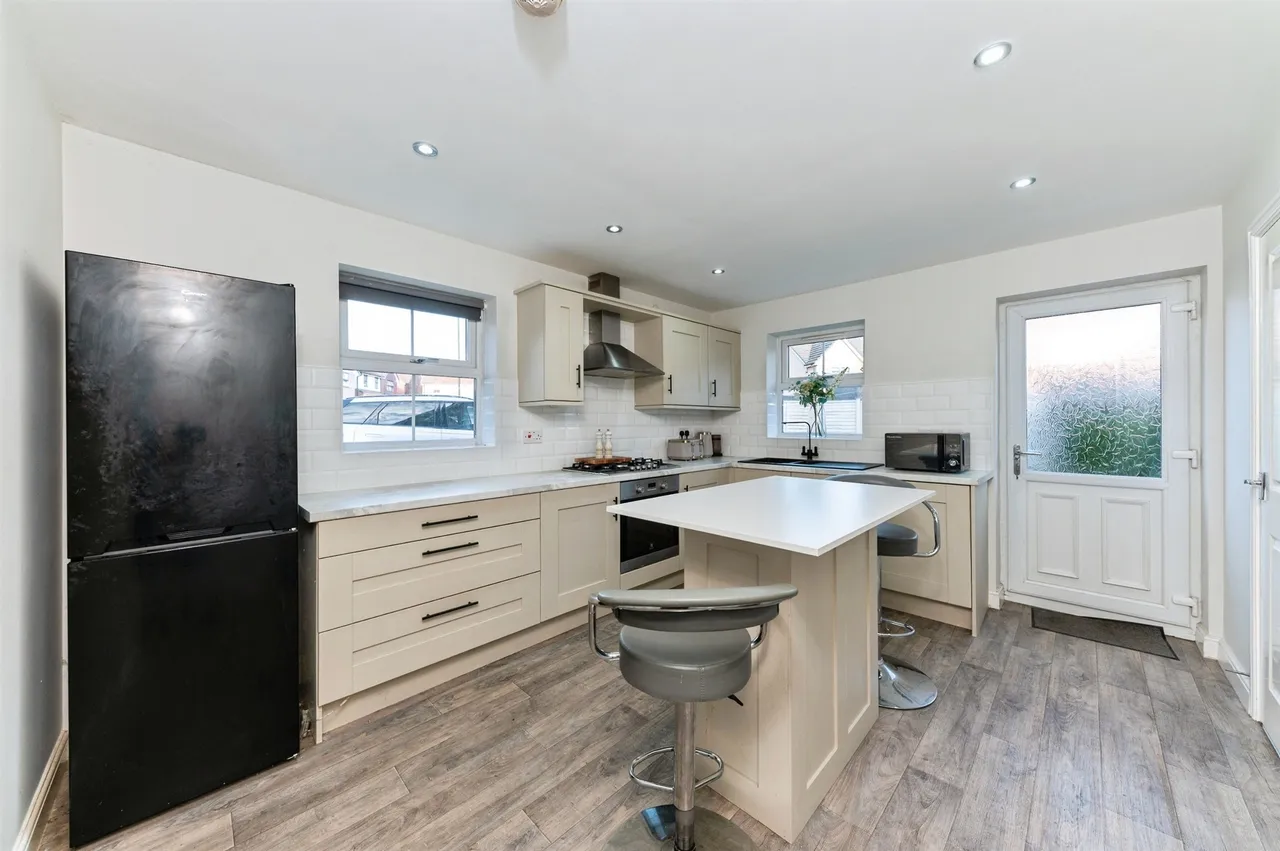 Brocklesby Avenue, Immingham, DN40, photo 3