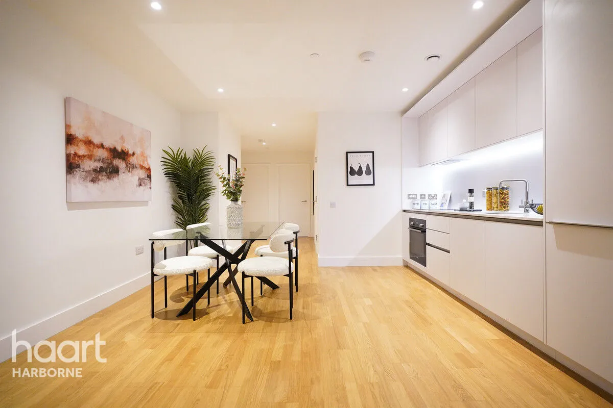 South Loop Green, Birmingham, B16, photo 12