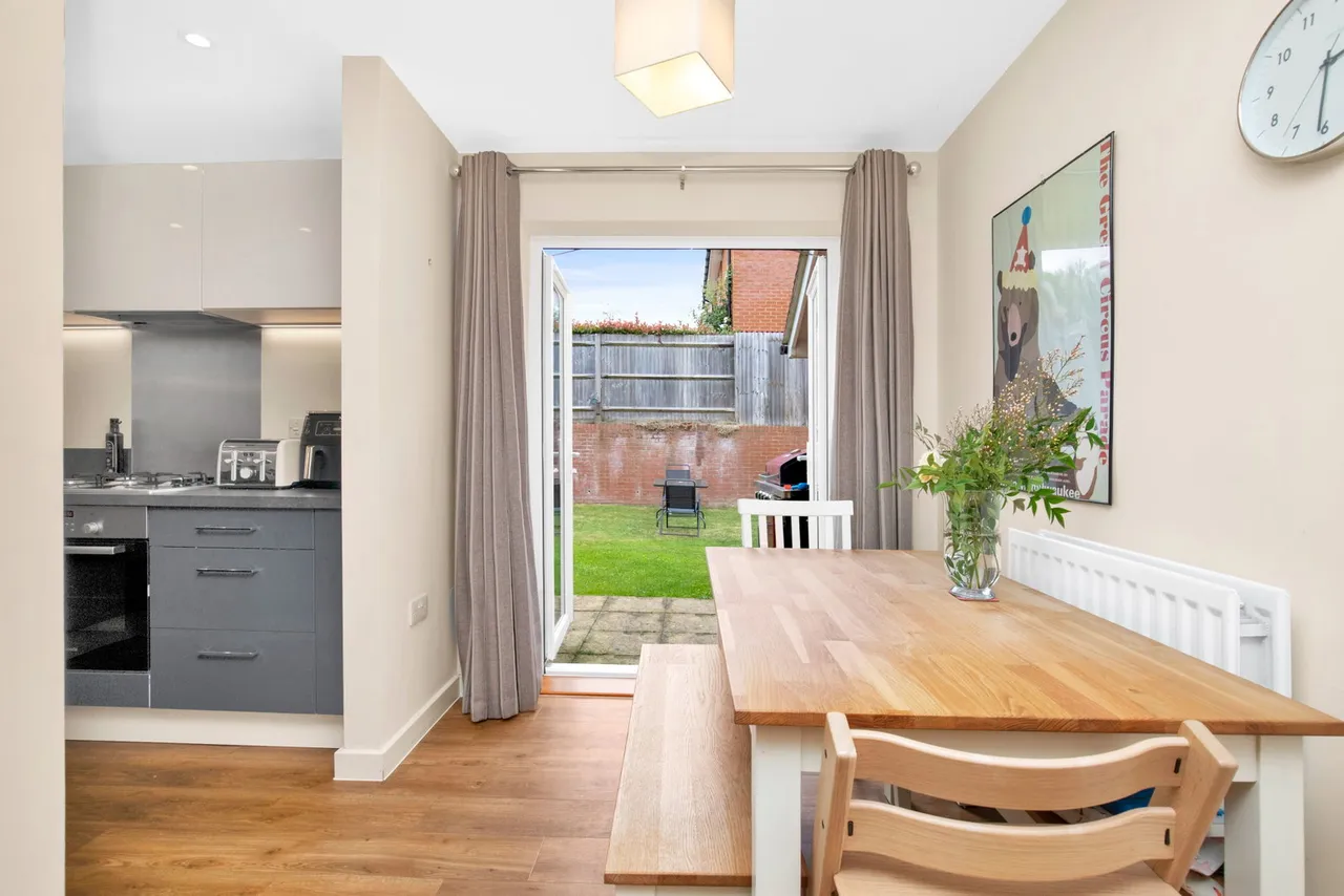Isles Quarry Road, Borough Green, TN15 8FP, photo 4