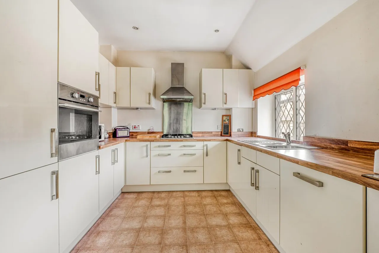Killick Mews, Cheam, SM3, photo 4