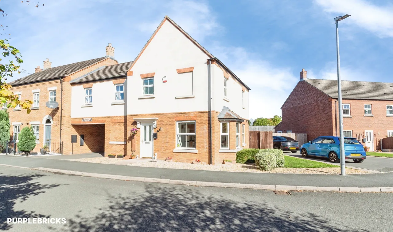 4 bed house for sale, Sankey Drive, Telford, TF1