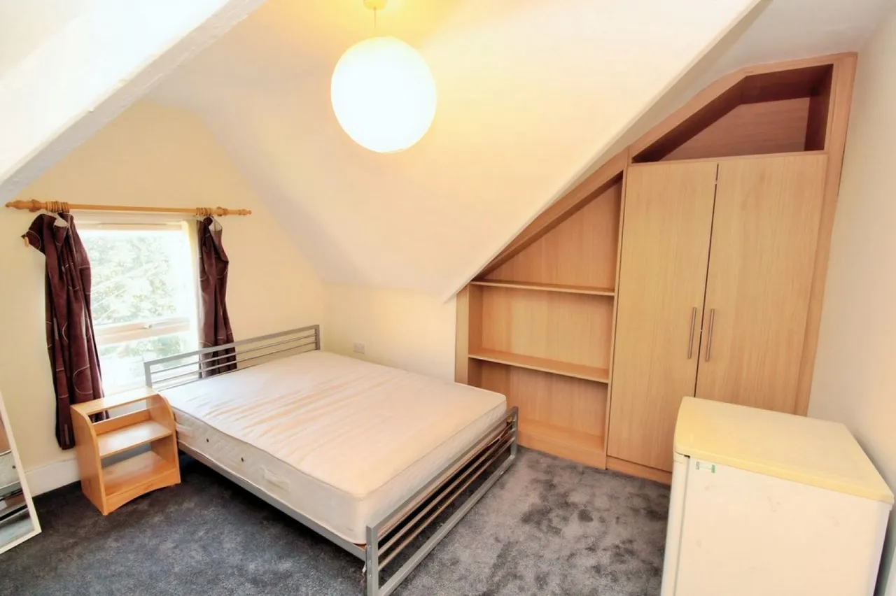 1 bed flat to rent — South Street, Reading