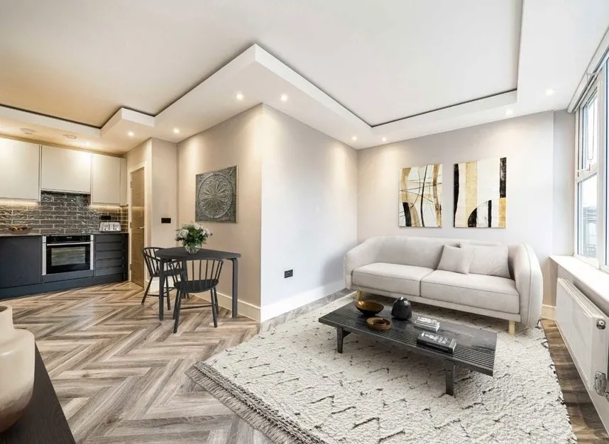 2 bed flat for sale — Baker Street, Weybridge, KT13