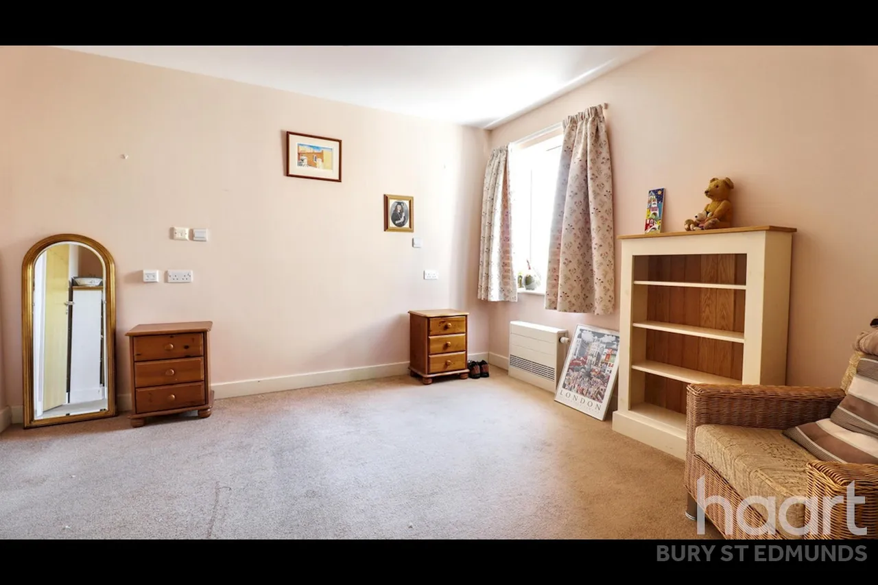 Airfield Road, Bury St Edmunds, IP32, photo 4