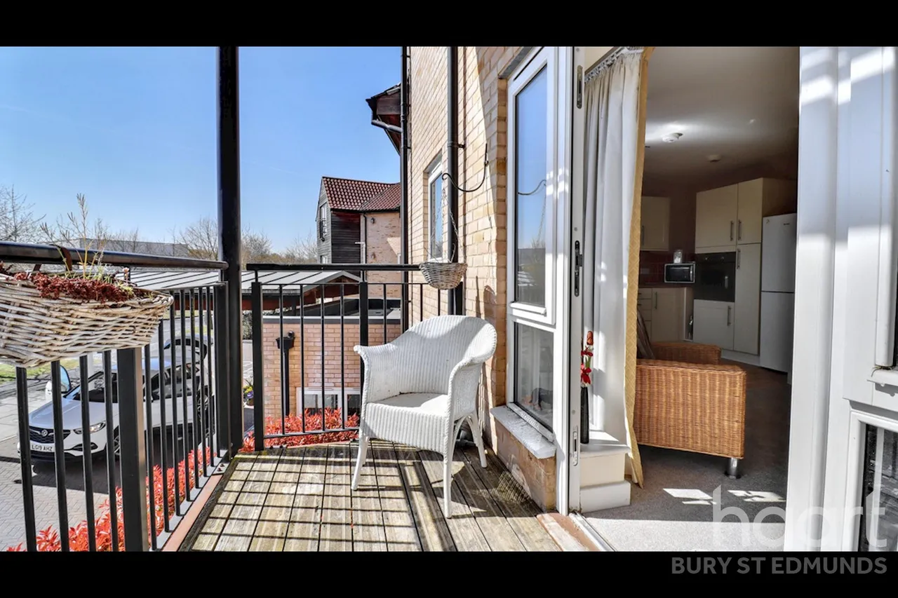 Airfield Road, Bury St Edmunds, IP32, photo 6