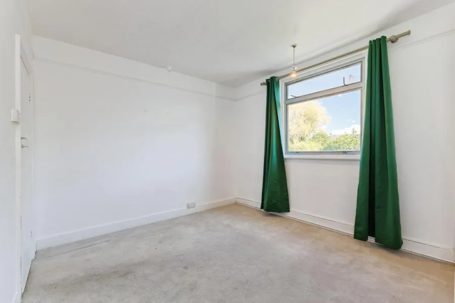 Cotterill Road, KT6, photo 9