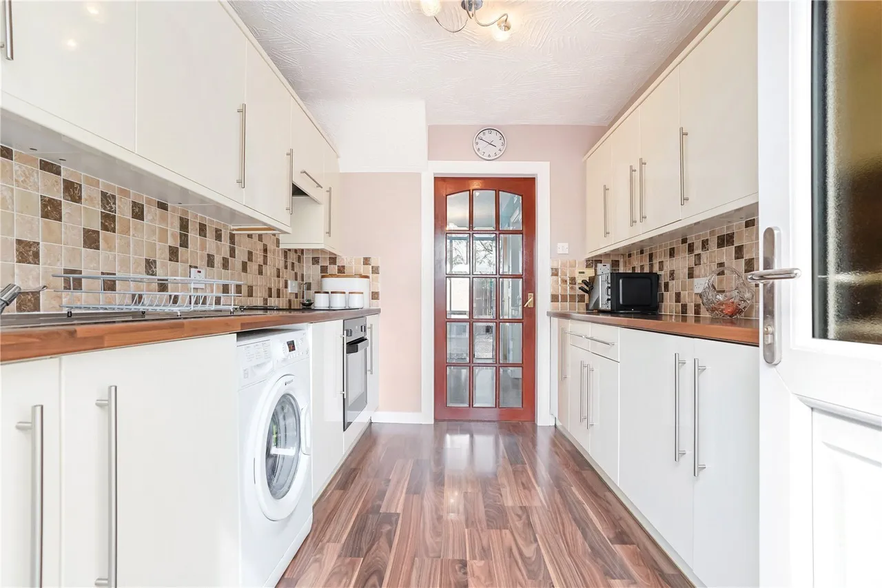 Beauly Court, Grangemouth, Stirlingshire, FK3, photo 10
