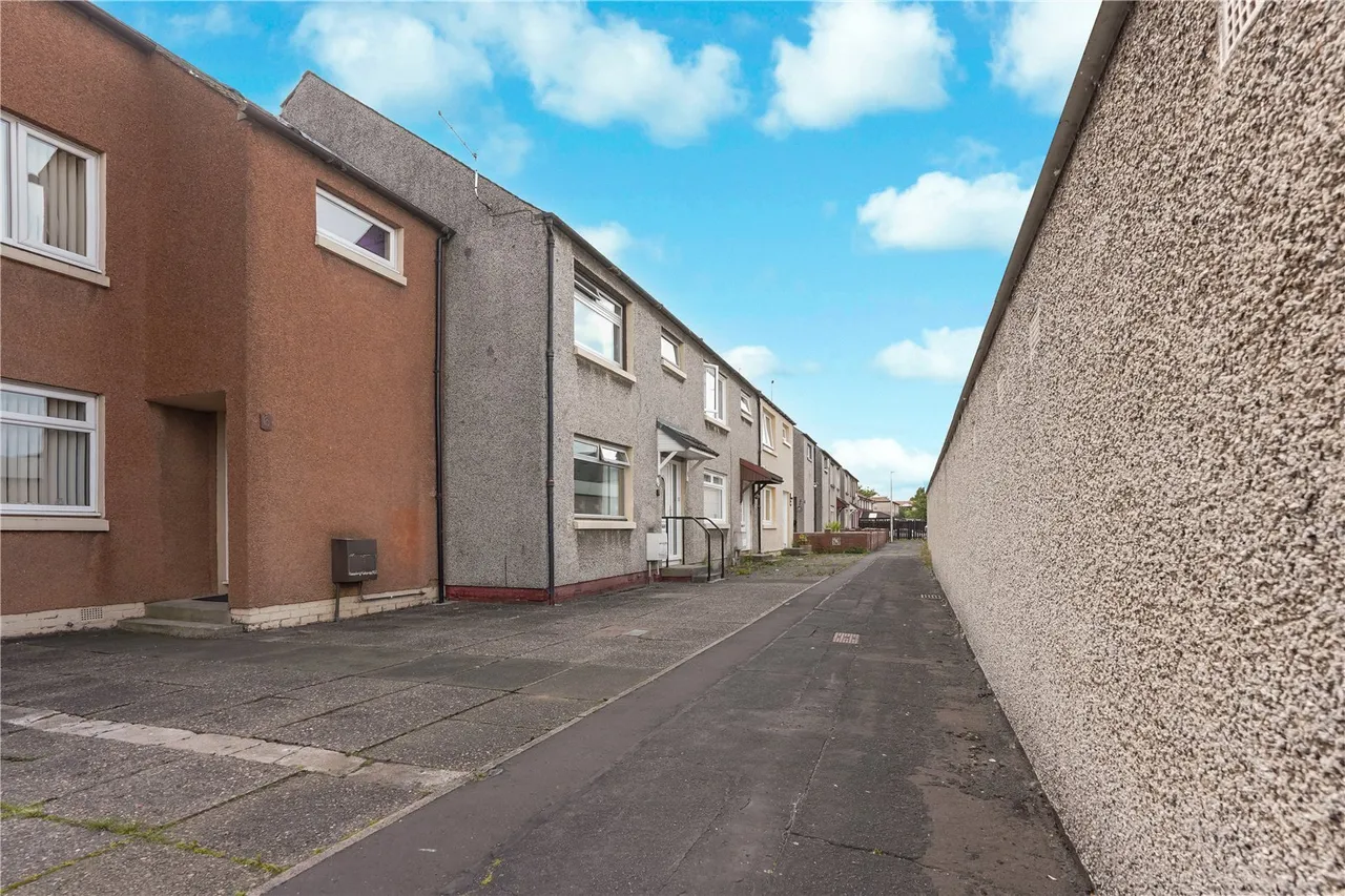 Beauly Court, Grangemouth, Stirlingshire, FK3, photo 24
