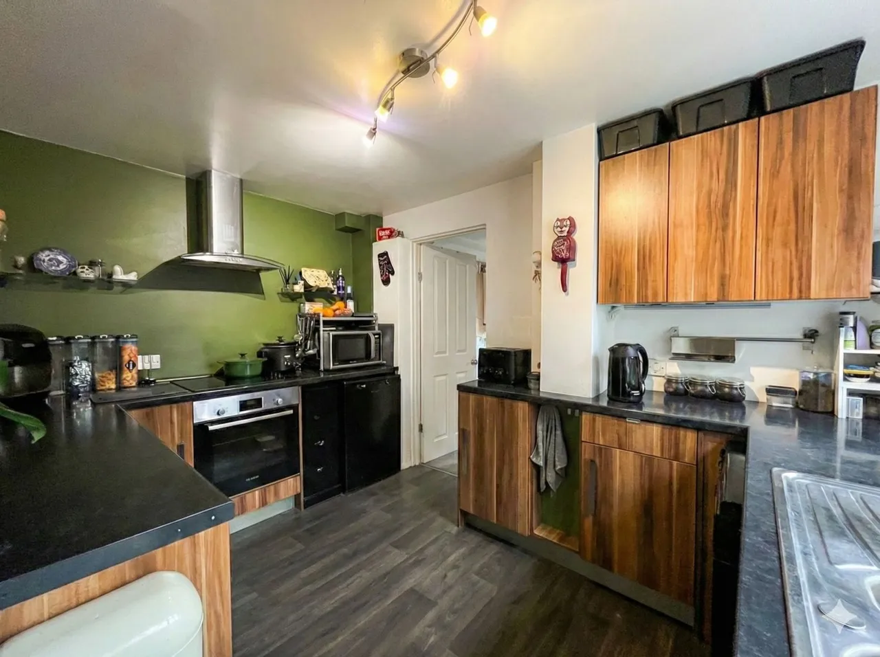 Kingston Road, Leatherhead, KT22, photo 4