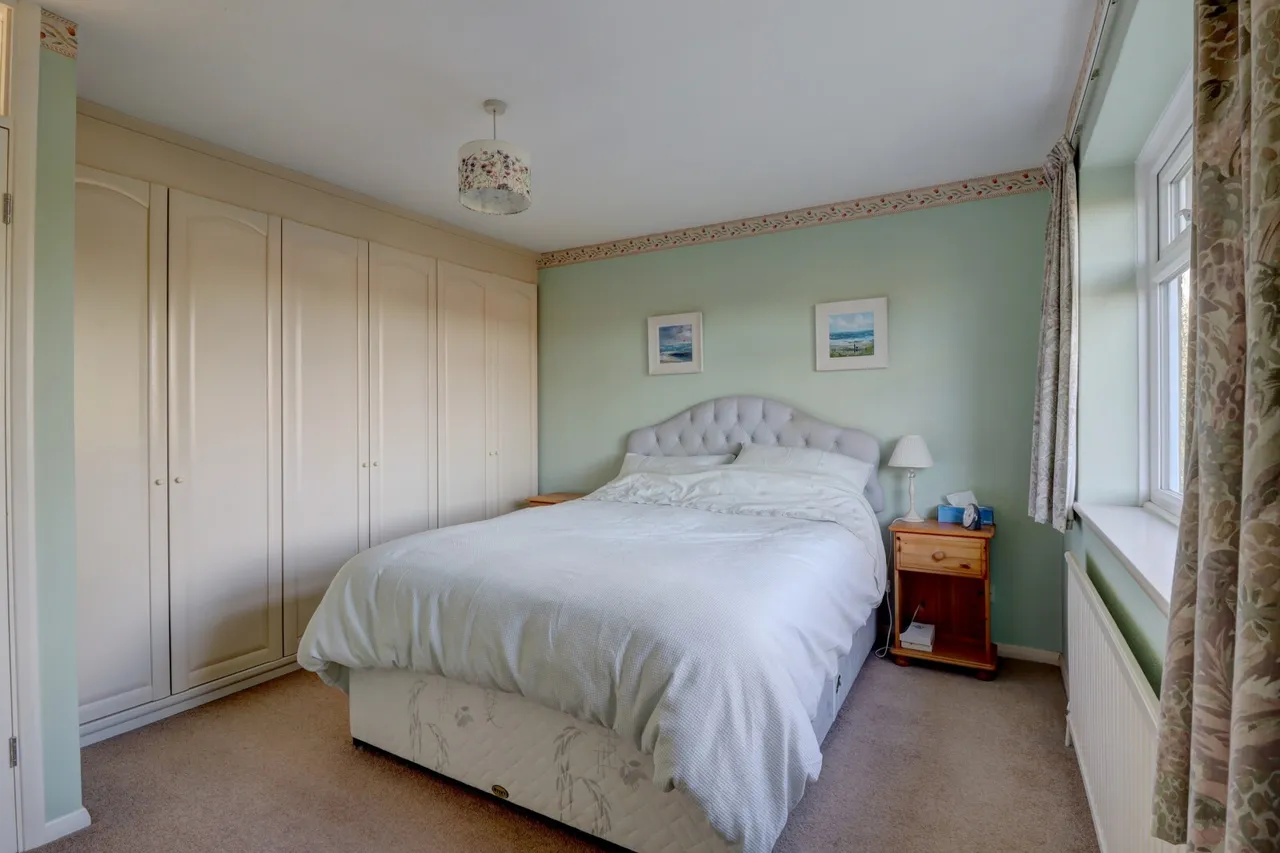 Hoppers Way, Great Kingshill, HP15, photo 16