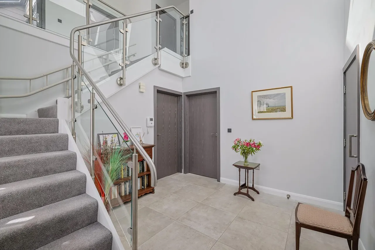 Oyster Court, Mumbles, SA3, photo 16