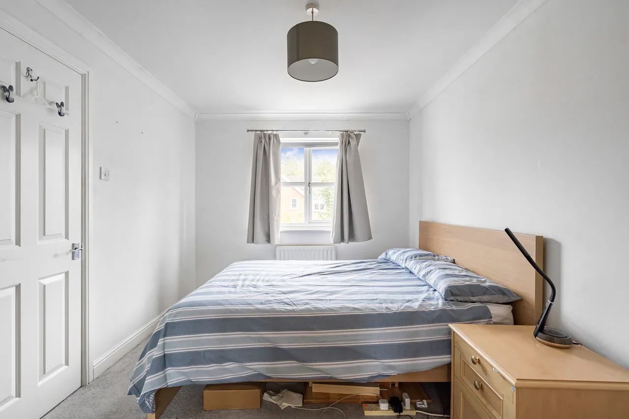 Wyvern Close, Ash Vale, GU12, photo 6