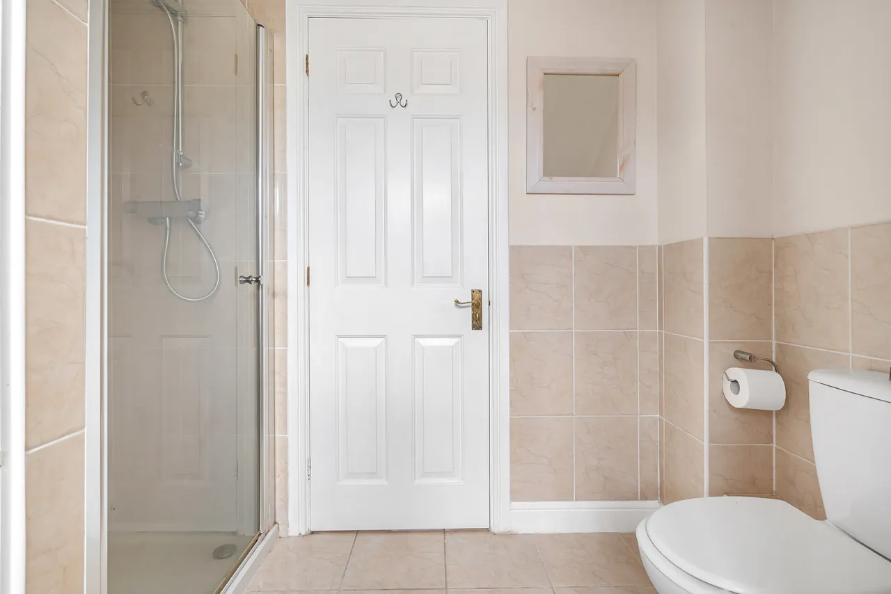 Wyvern Close, Ash Vale, GU12, photo 18