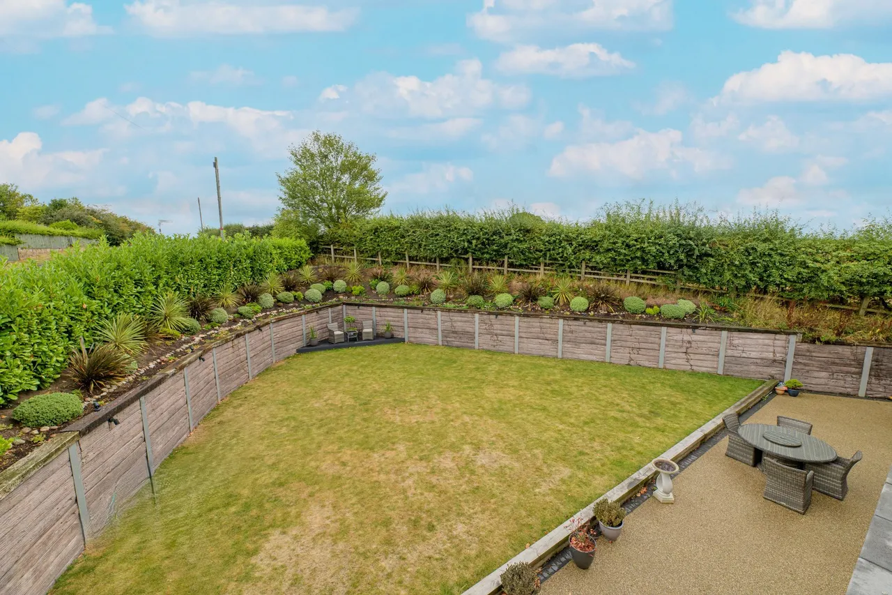 Newton, Frodsham, photo 39
