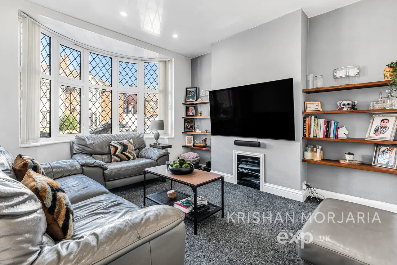 Ashdown Avenue, Western Park, Leicester, LE3 6RA, photo 3