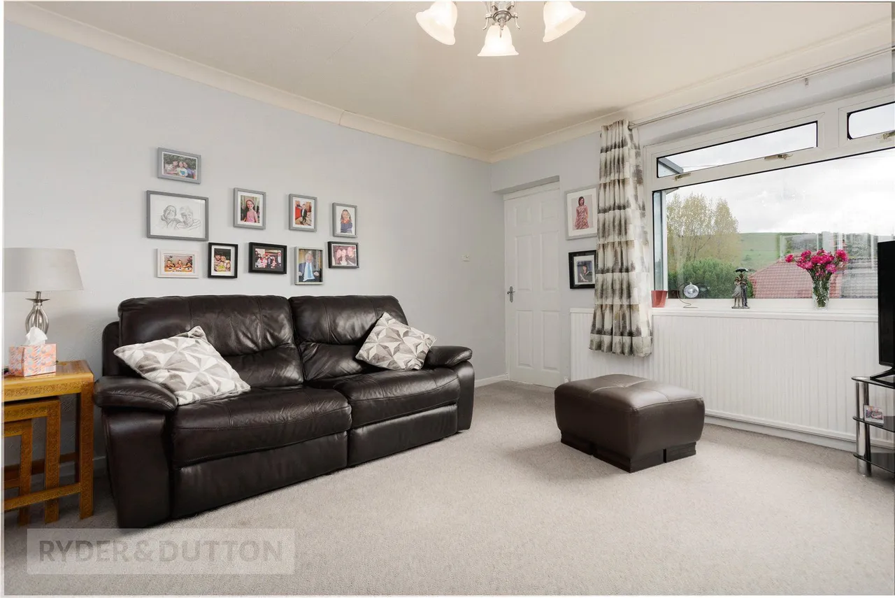 Regent Drive, Mossley, OL5, photo 9