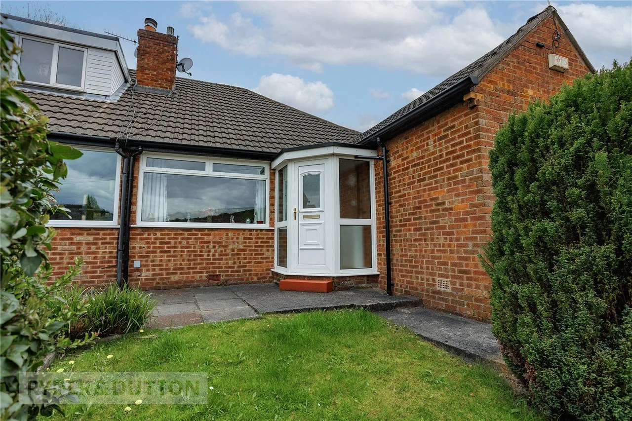 Regent Drive, Mossley, OL5, photo 2