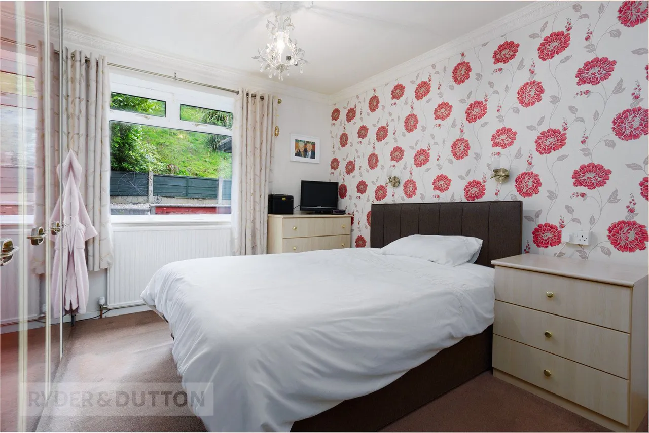 Regent Drive, Mossley, OL5, photo 12