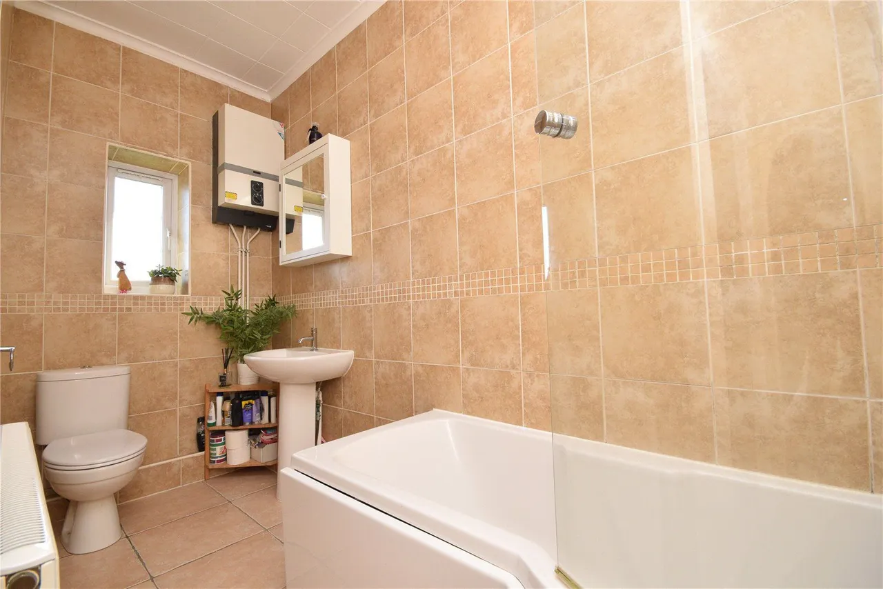 Common Lane, East Ardsley, WF3, photo 6
